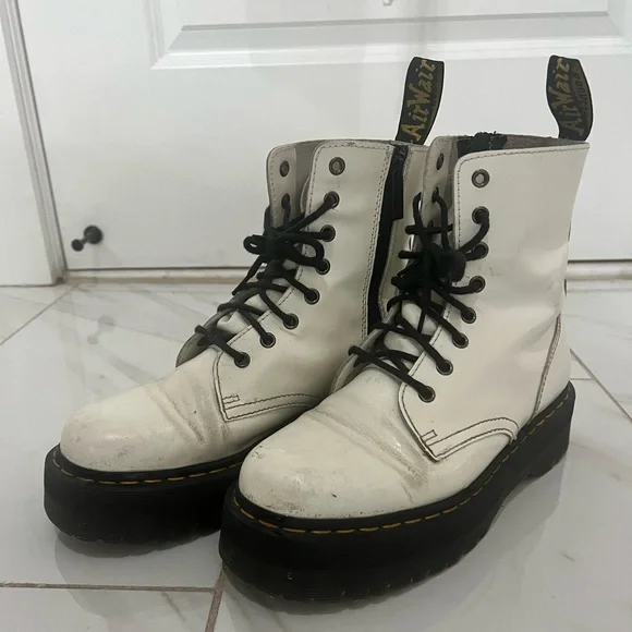 white jadon max dr martens platform boots! skip the breaking in process! - Picture 2 of 4